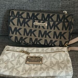 Makeup bag wristlet and wristlet wallet